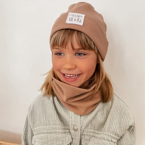 czapka-z-kominem-beige-line (2).jpg