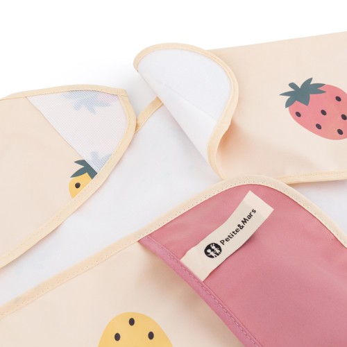 Petite & Mars Śliniak z długimi rękawami Strawberies
